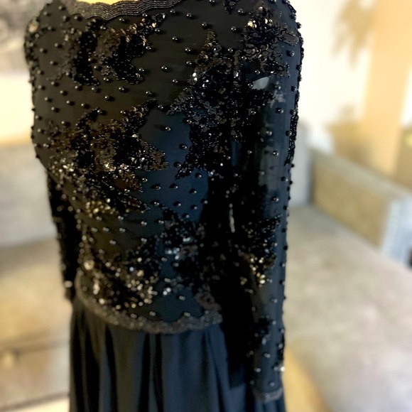 A.J. Bari Black Sequin Mini Dress✨ - Picture 7 of 16